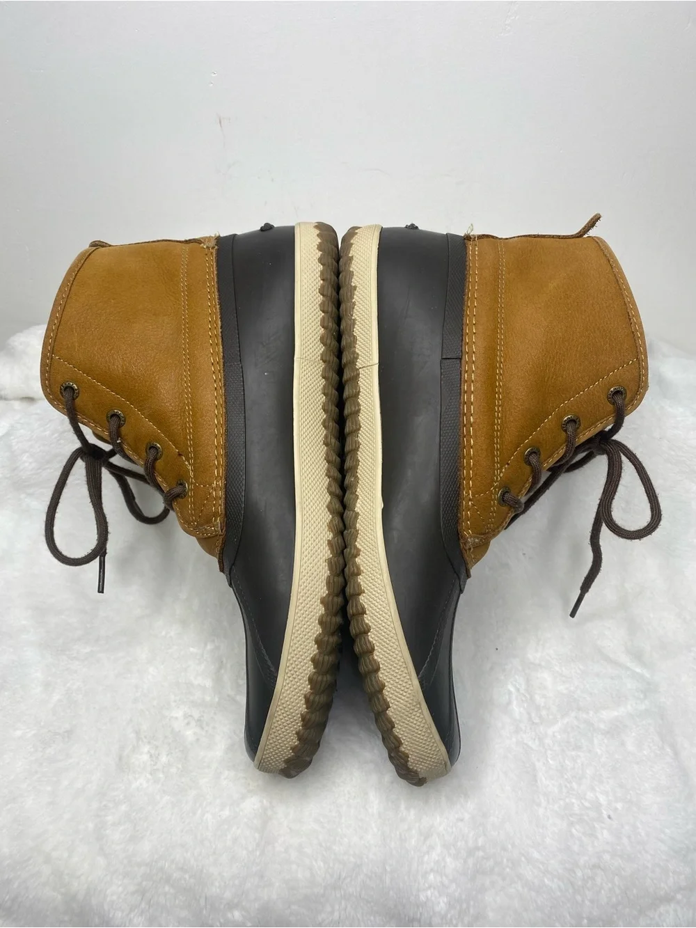 Sperry Breakwater Duck Boot Men's Two-Tone Brown and Black Lace-Up Duck Boots